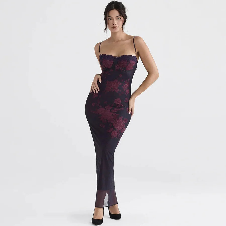 Chic Floral Lace Maxi Dress with Slim Fit