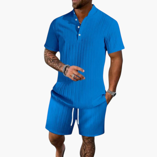 Louis | Men'S Summer Outfit Featuring A Short-Sleeved Polo Shirt