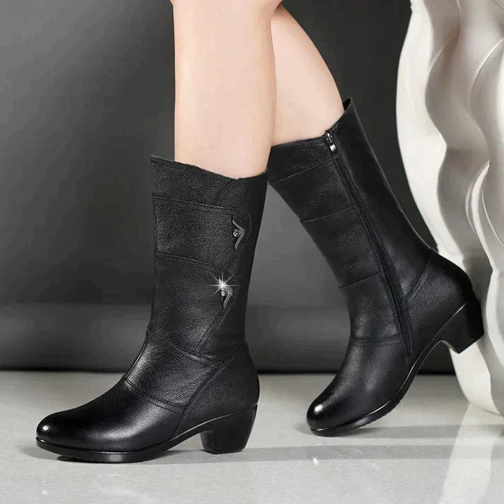Mariselle | Black Warm Winter Boots for Women